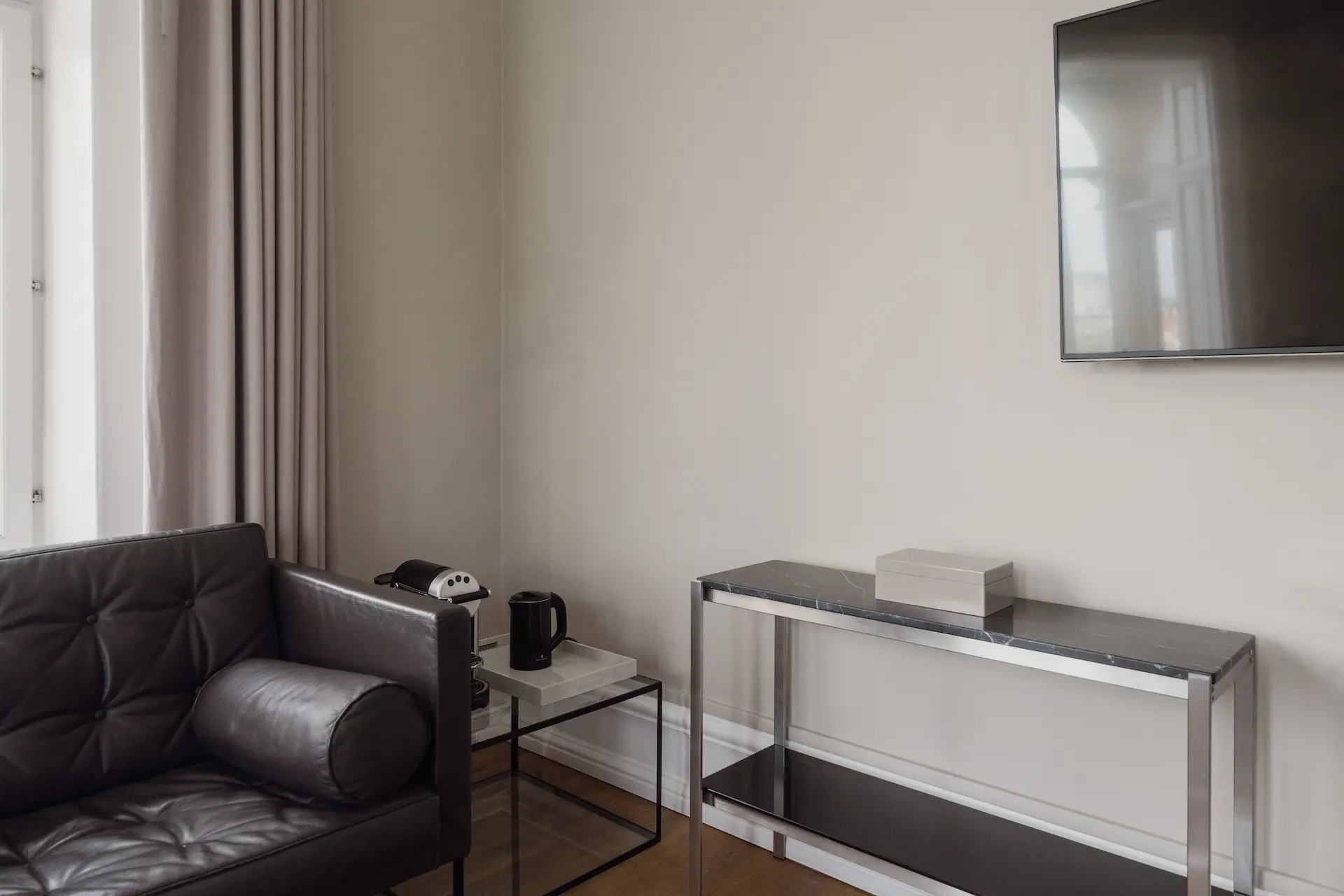 Room detail